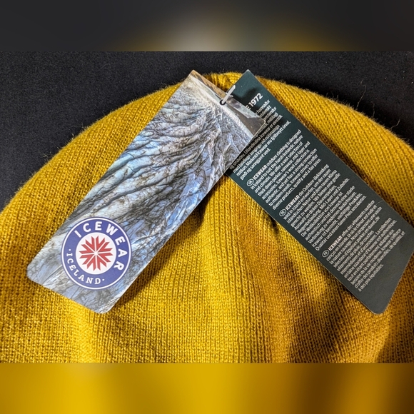 NWT Ice Wear Klettur Beanie Winter Hat - Picture 6 of 7